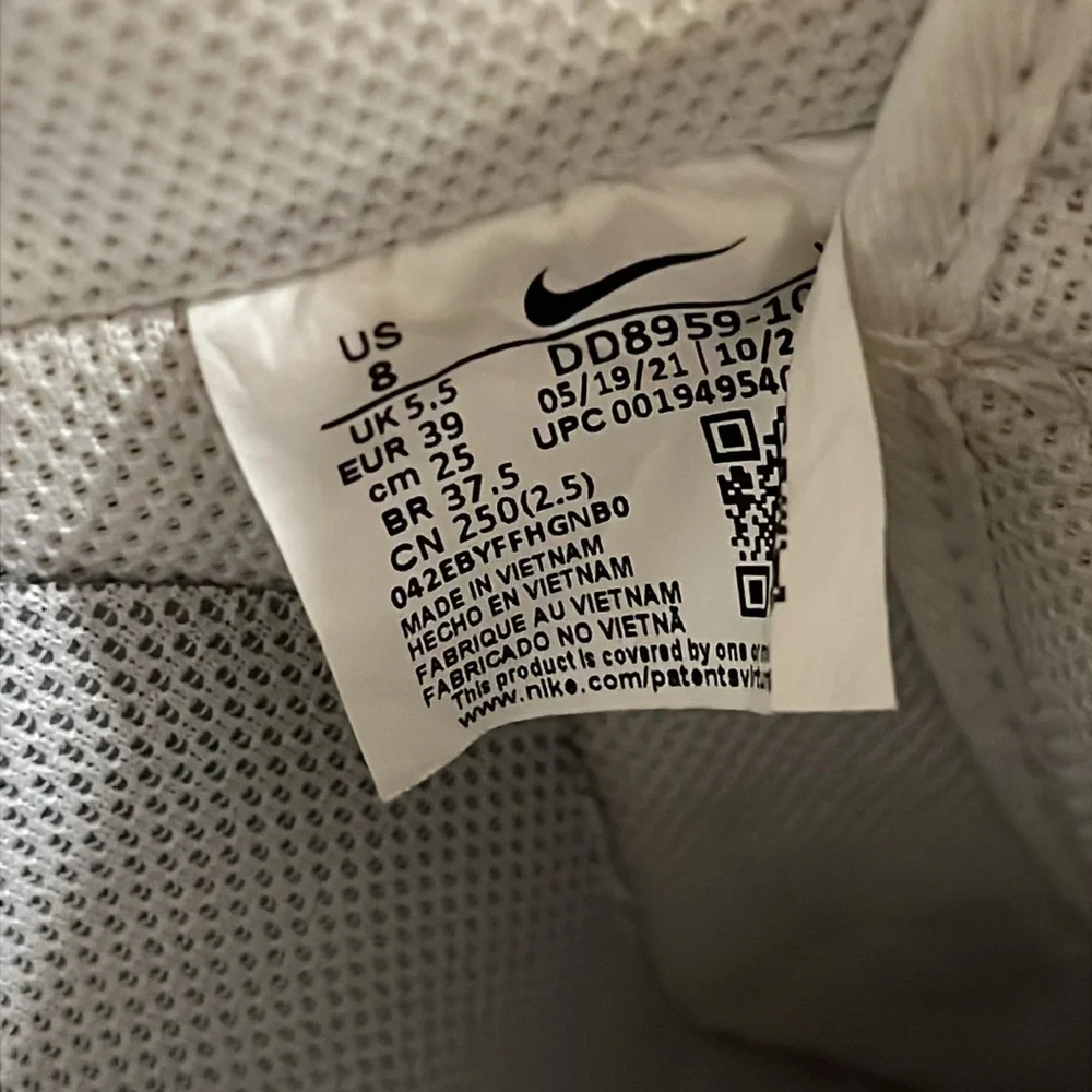 White Nike Air Force 1’s (Women’s 8) - Picture 9 of 10